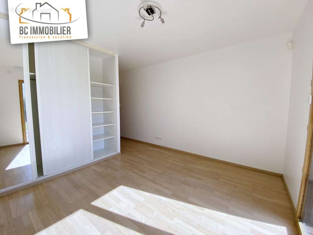 Appartement à PREVESSIN-MOENS