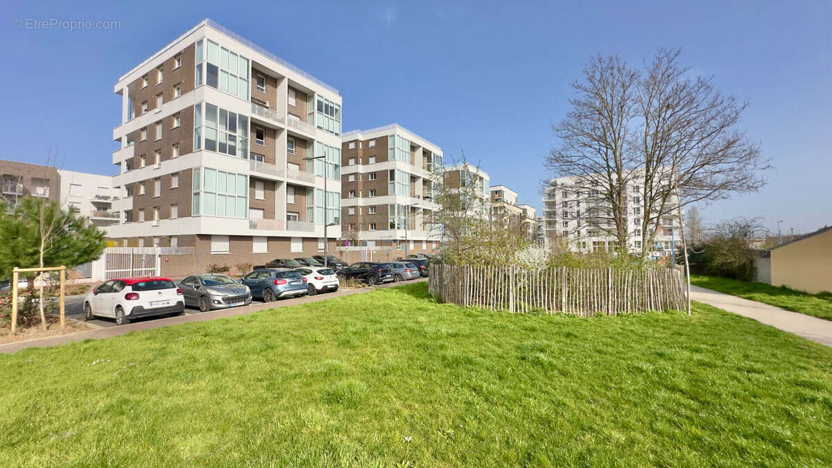 Appartement à ATHIS-MONS