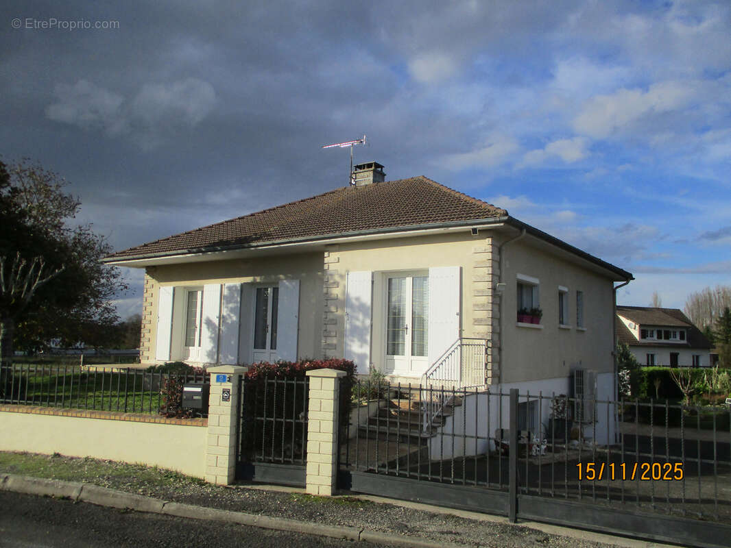 Maison à CHAUNAY
