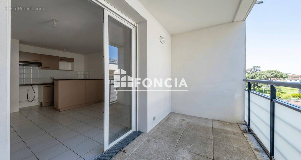 Appartement à COLOMIERS