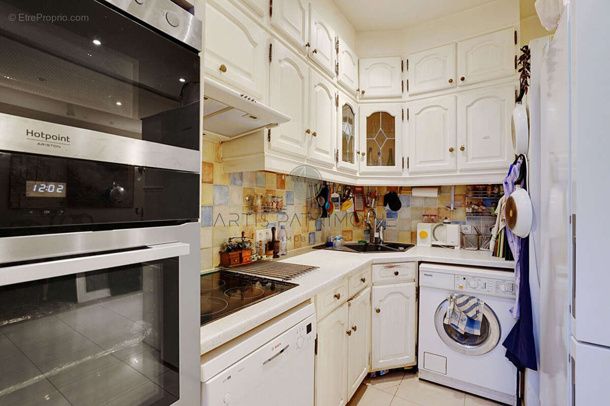 Appartement à PARIS-6E