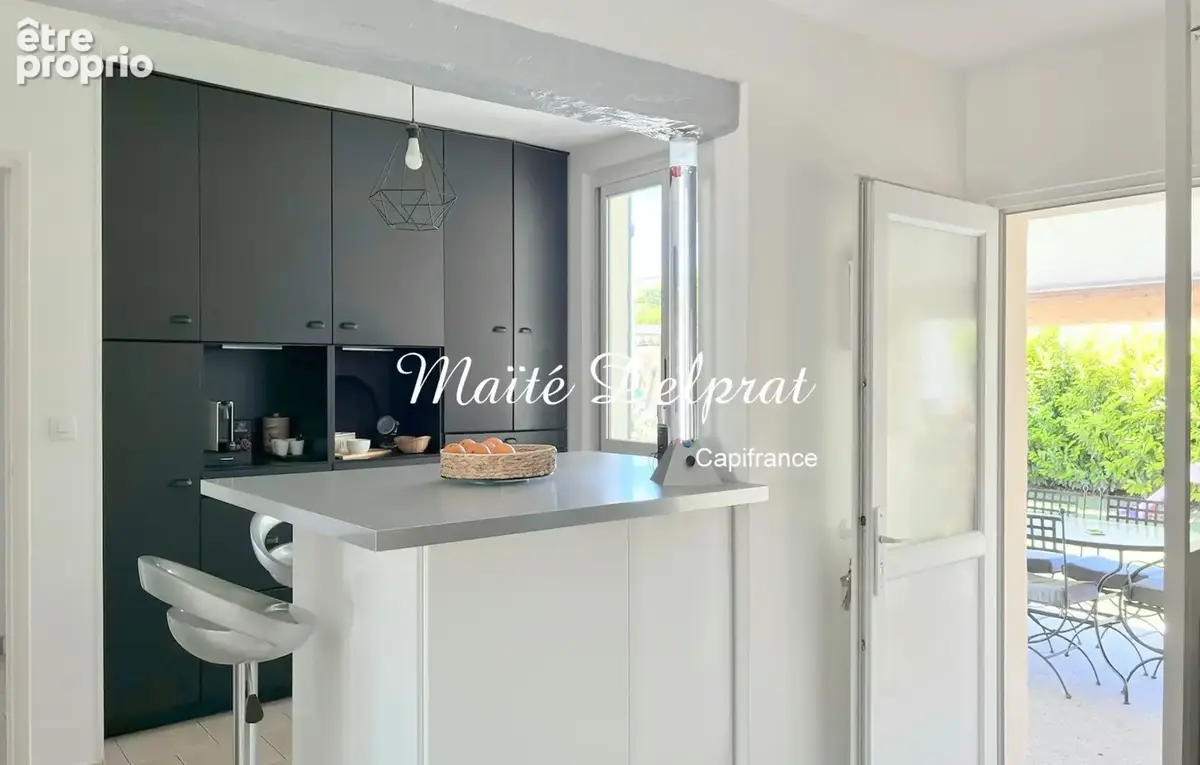 Vedène (84)– maison rénovée 114 m² avec piscine, jardin et dépendance - photo 4
