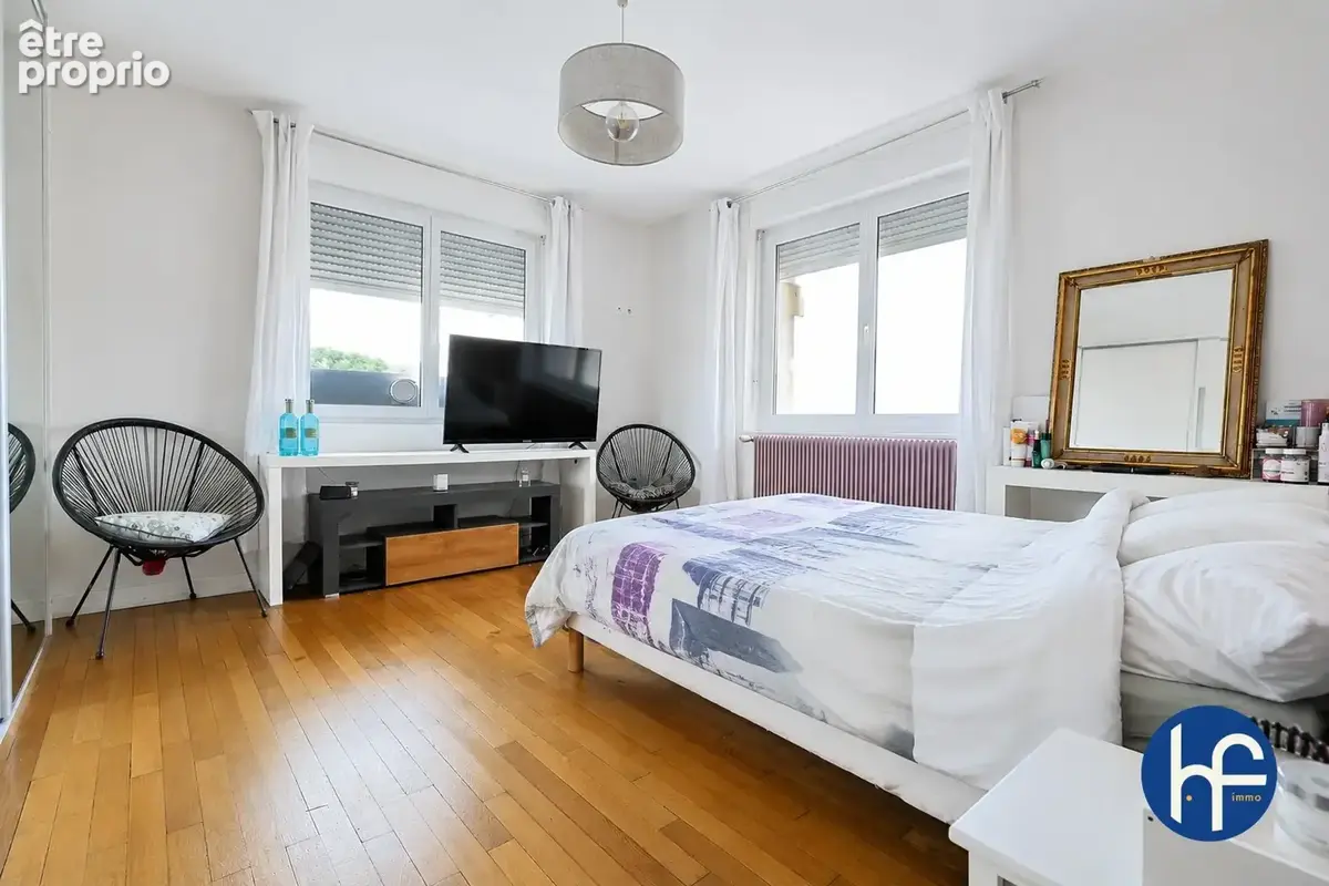 RARE À ESSEY-LÈS-NANCY EN EXCLUSIVITÉ : Maison de caractère • 183 m2 • Jardin privatif - photo 5