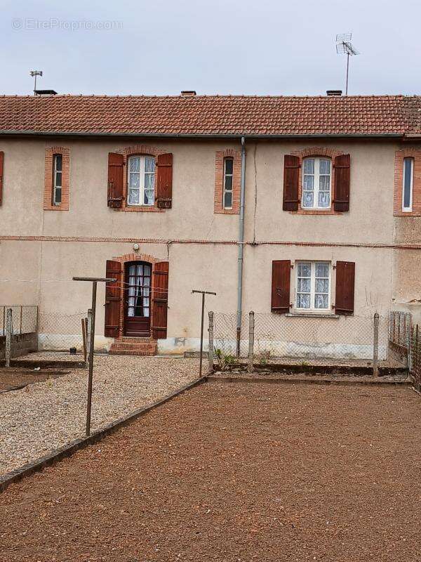 Maison à ROUMAZIERES-LOUBERT