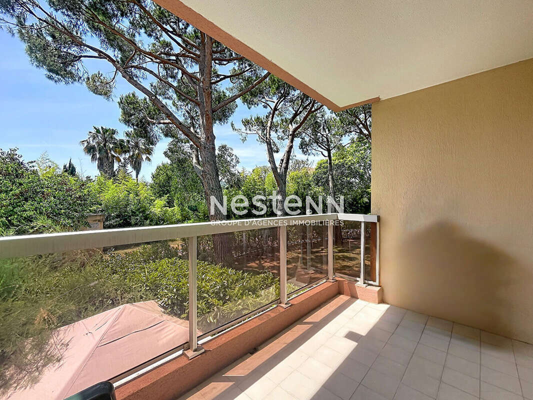 Golfe Juan - T2 32 m² avec terrasse - Sud/Ouest - Calme - photo 2