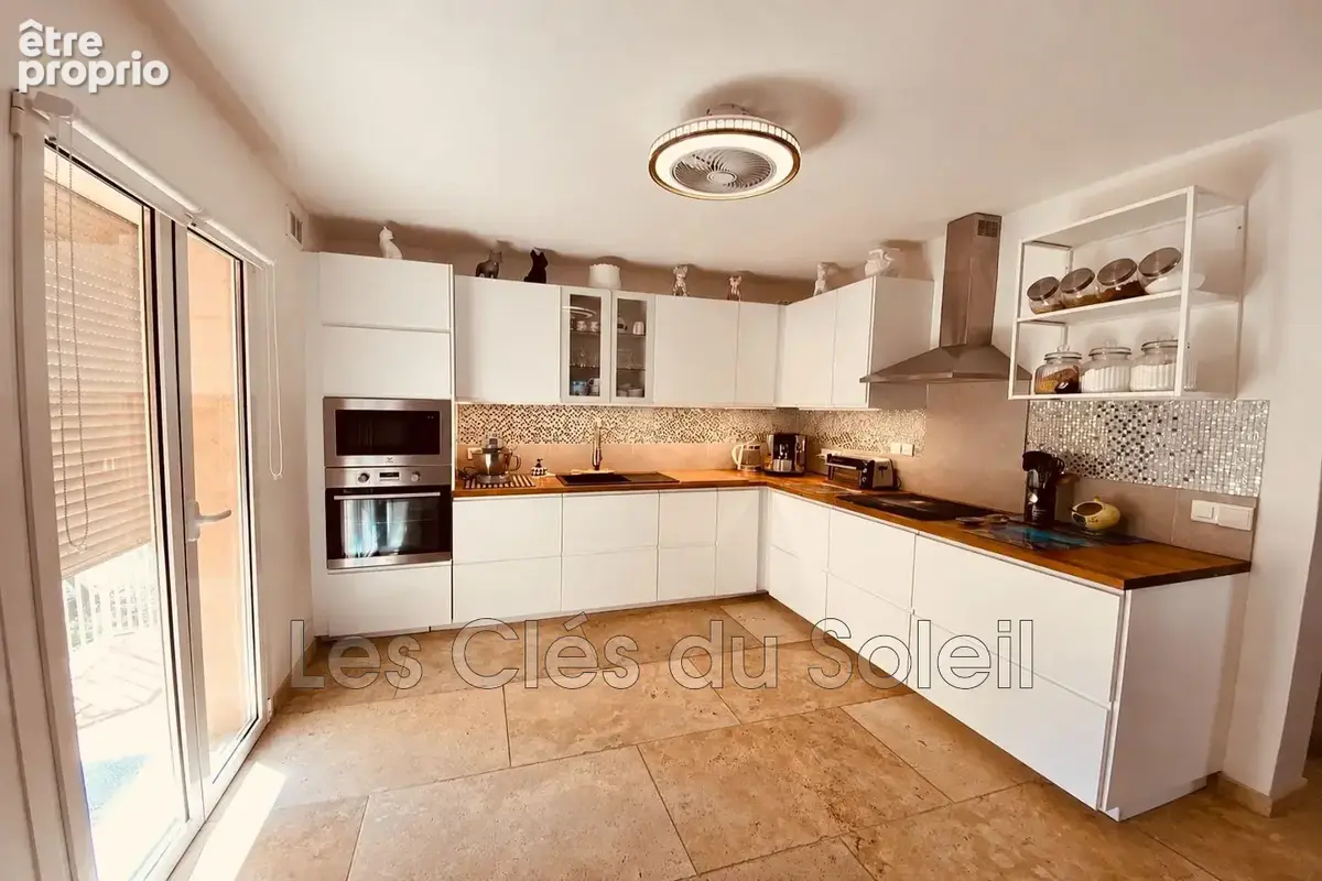 Maison 5 pièces 104 m² à vendre à Gareoult (83136) - photo 2