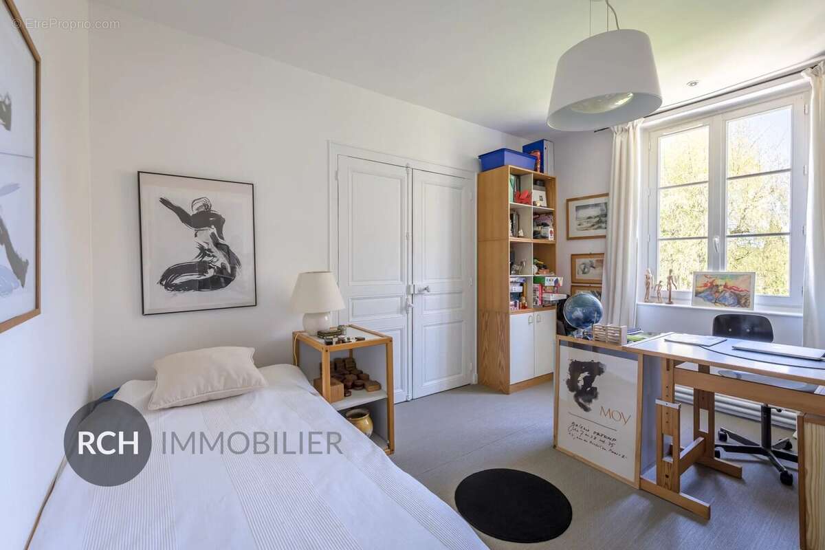 Maison à MONTFORT-L'AMAURY