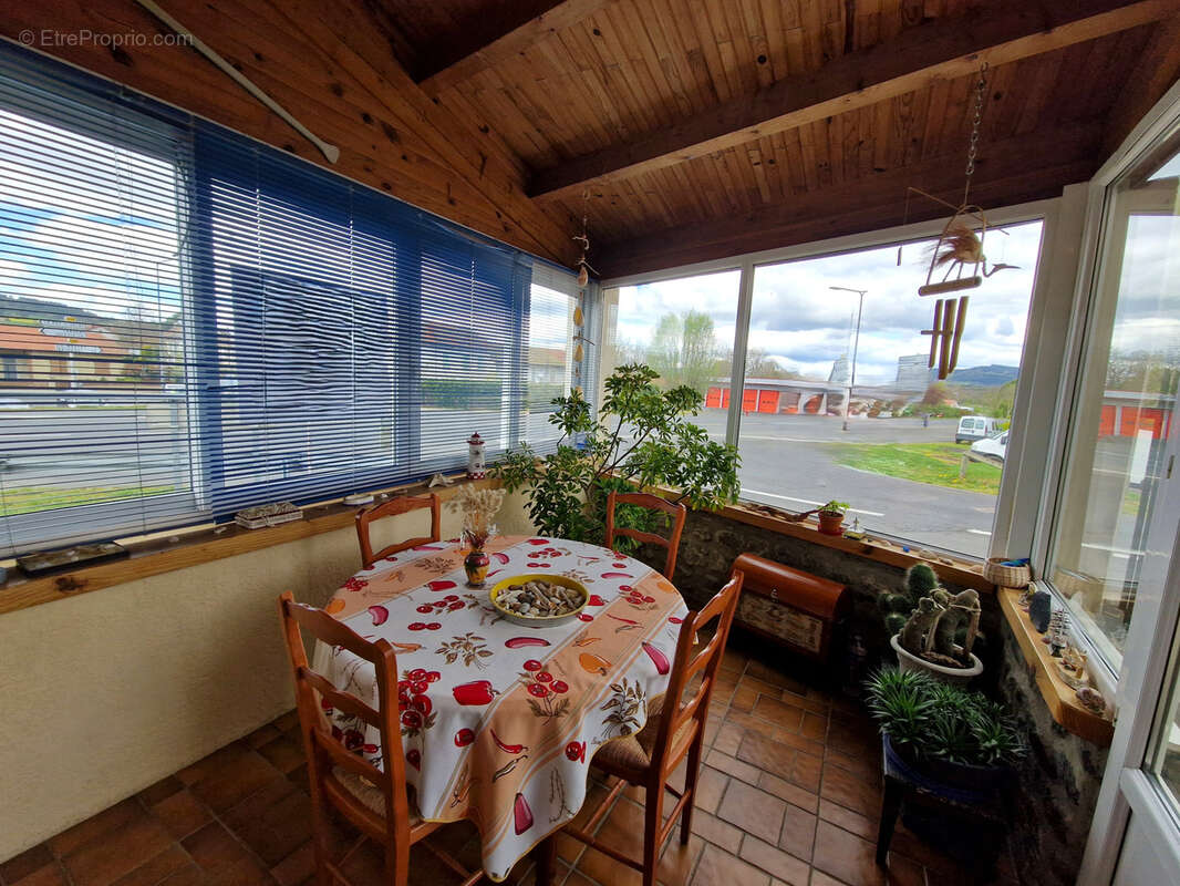 Maison à PAULHAGUET