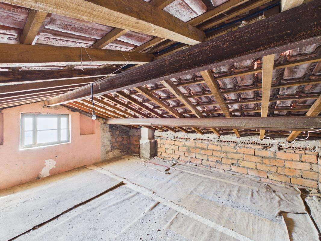 Vente maison en pierre avec vue mer - alata - photo 17