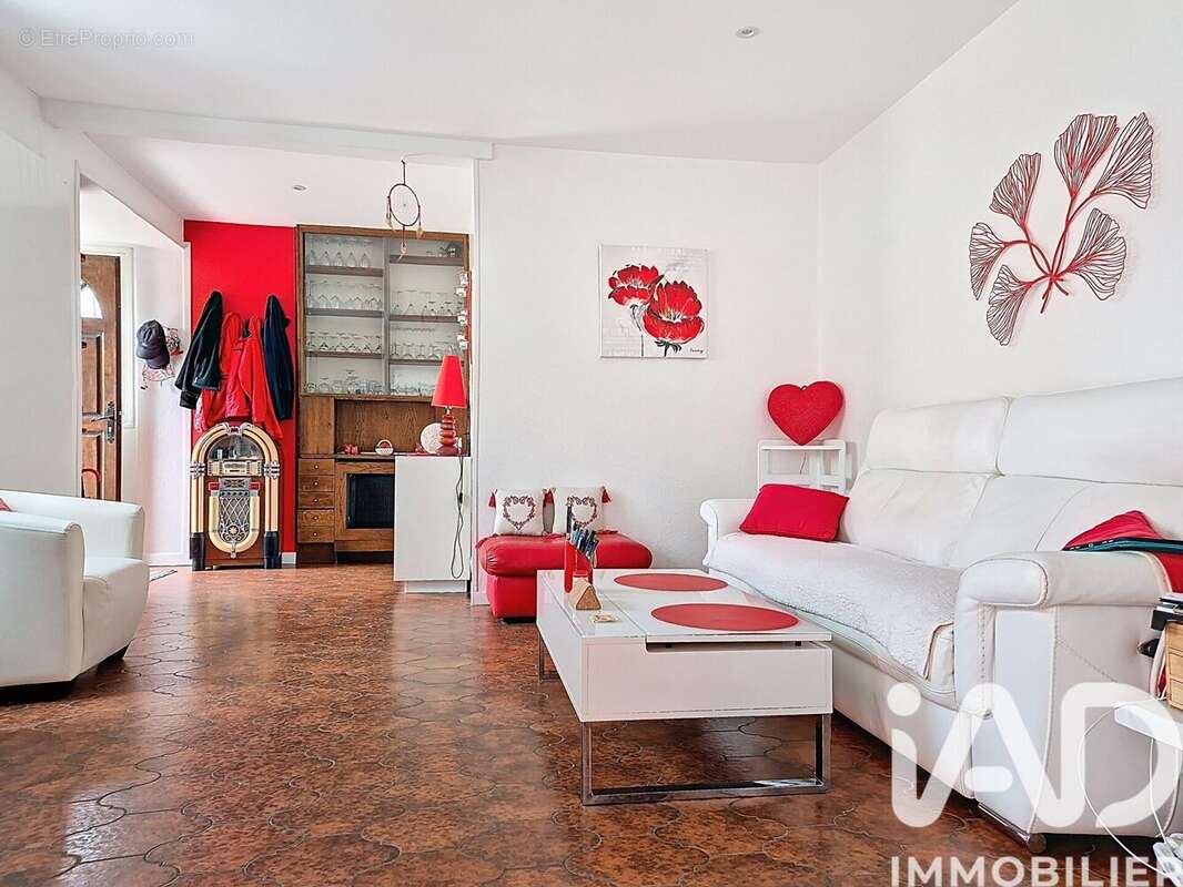 Photo 2 - Maison à VIGNEUX-SUR-SEINE