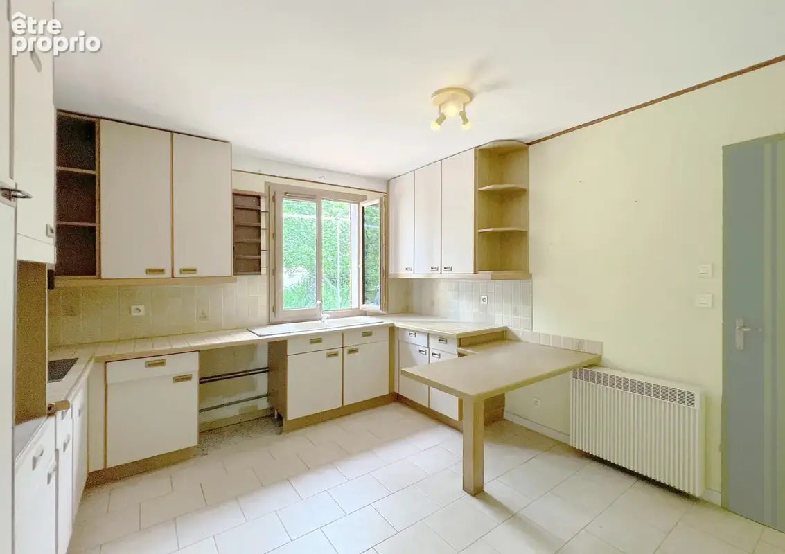 St Saturnin les Apt, maison de plain pied avec grand terrain clos - photo 5