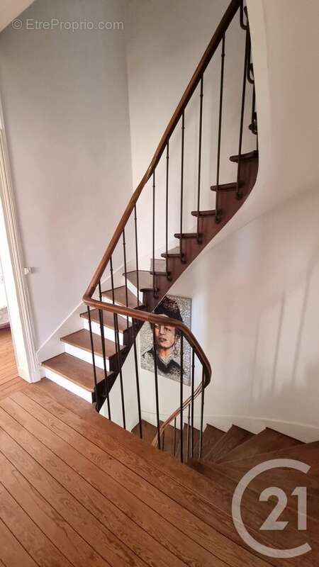 Maison à SAINT-MAUR-DES-FOSSES