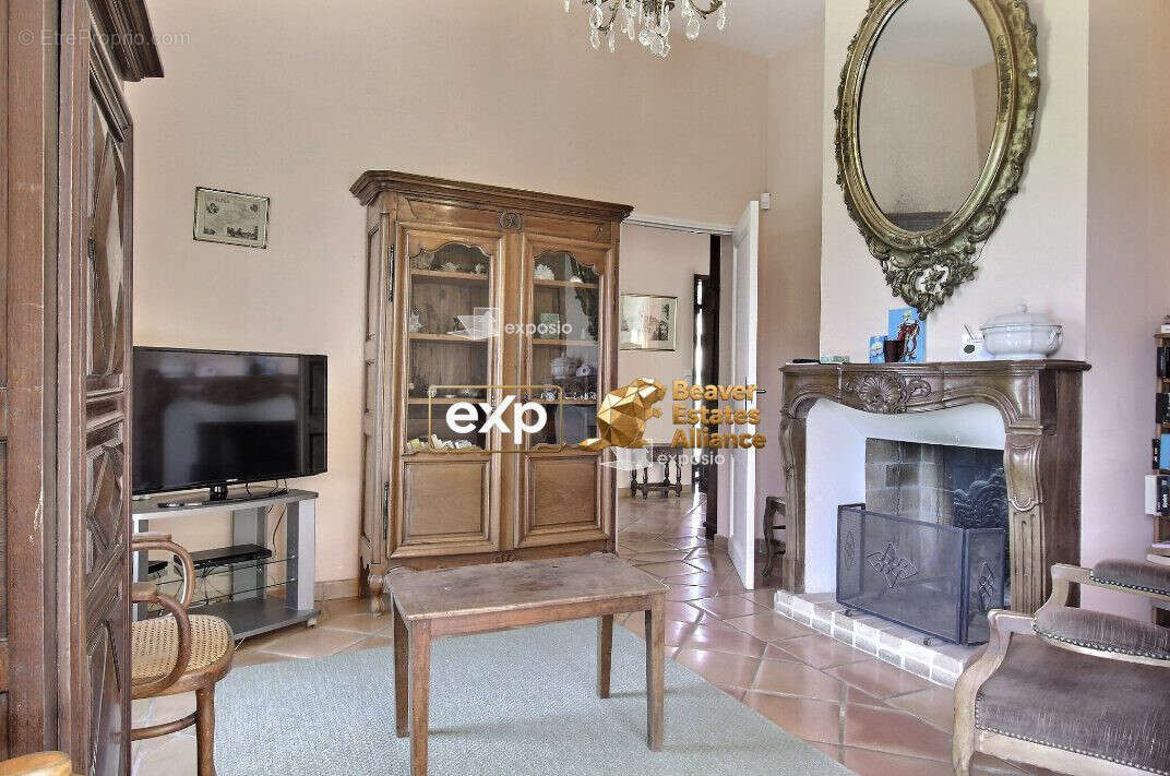 Maison 236 m² à La Cadiere-D'azur  - photo 8