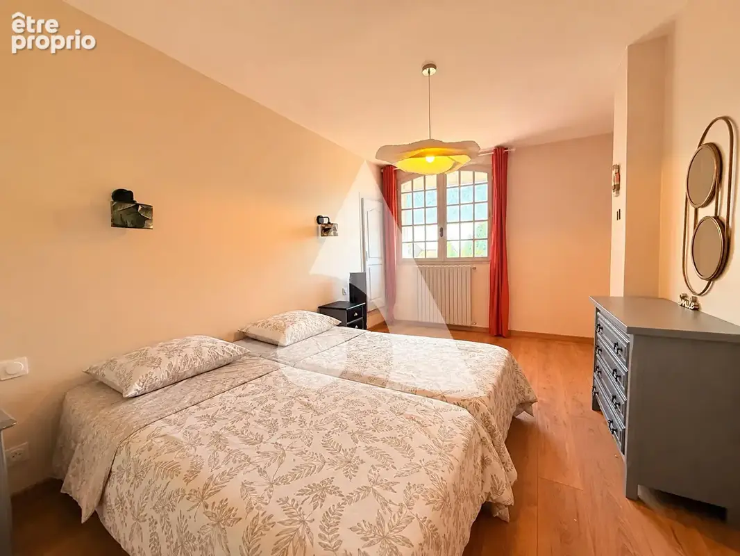 Maison de type 5 de 120m2 avec piscine/garage - photo 7