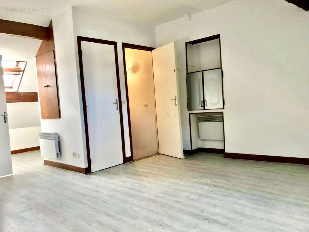 Appartement à TORCY