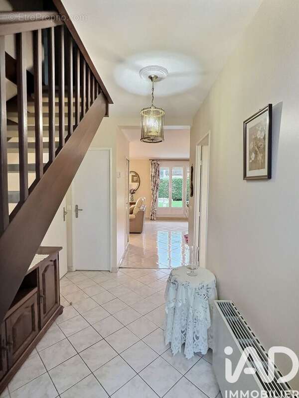 Photo 2 - Maison à OZOIR-LA-FERRIERE