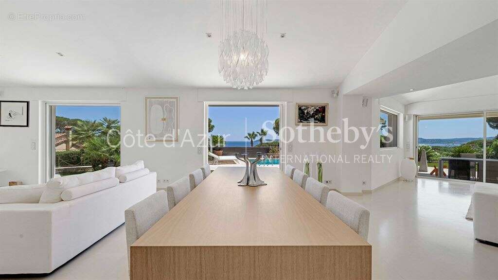 Villa de luxe avec vue sur Saint-Tropez, quartier Sémaphore, Sainte-Maxime - photo 4