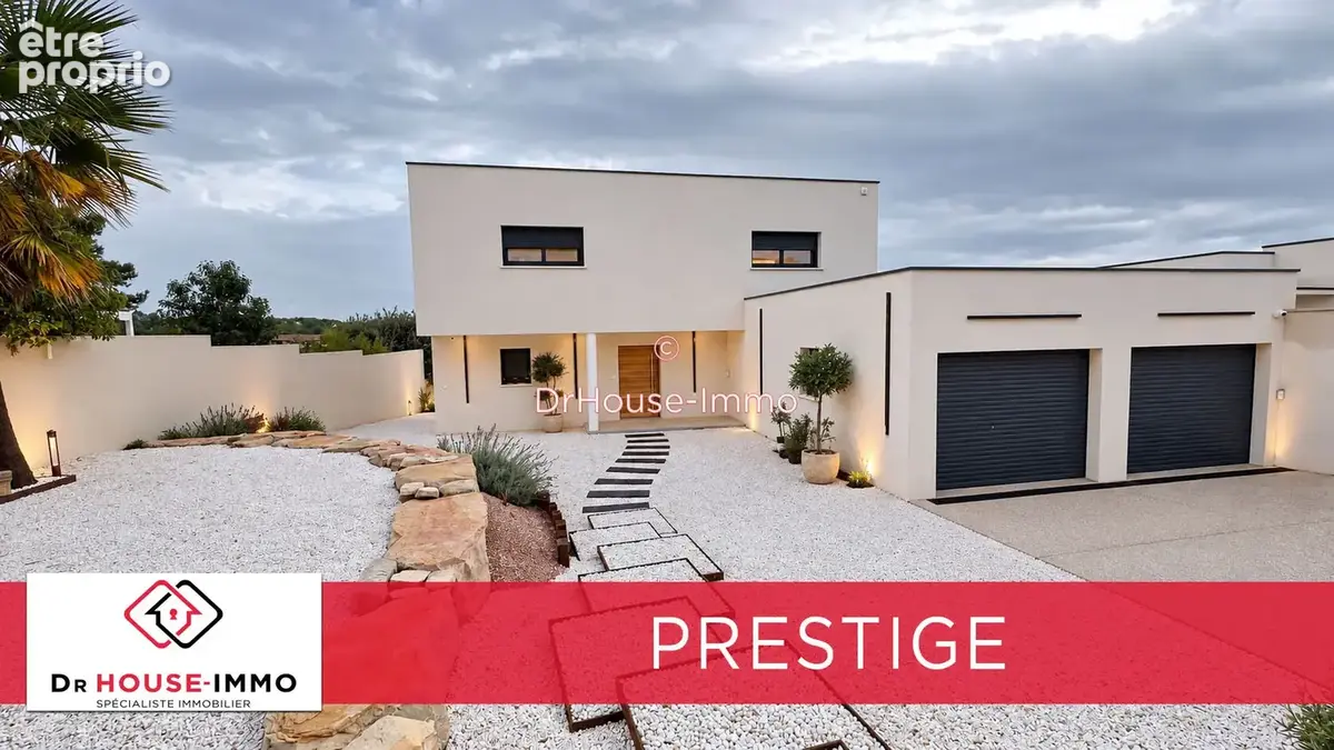 Maison 5 pièces 258 m² à vendre à Nimes (30000) - photo 1