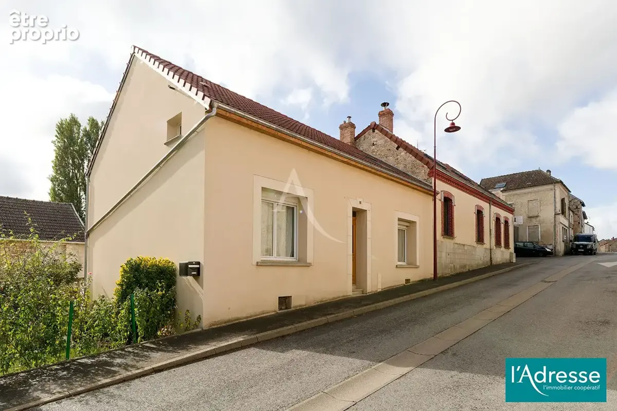 Maison à DORMANS