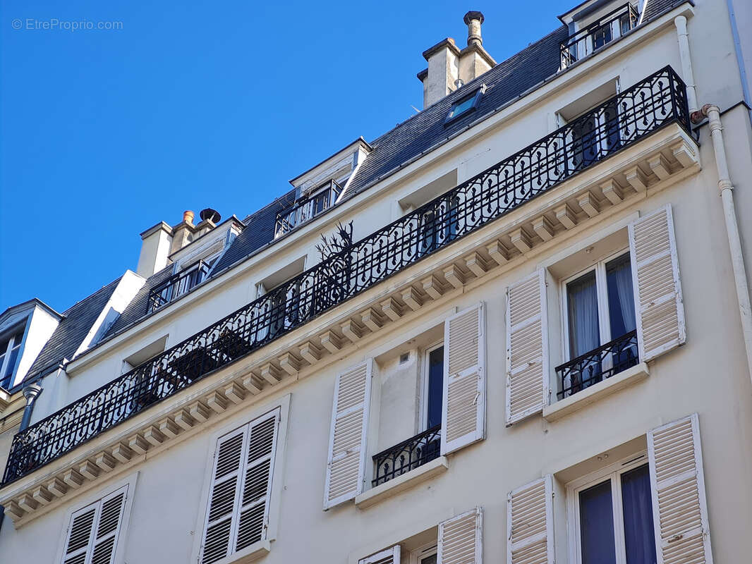 Appartement à PARIS-15E