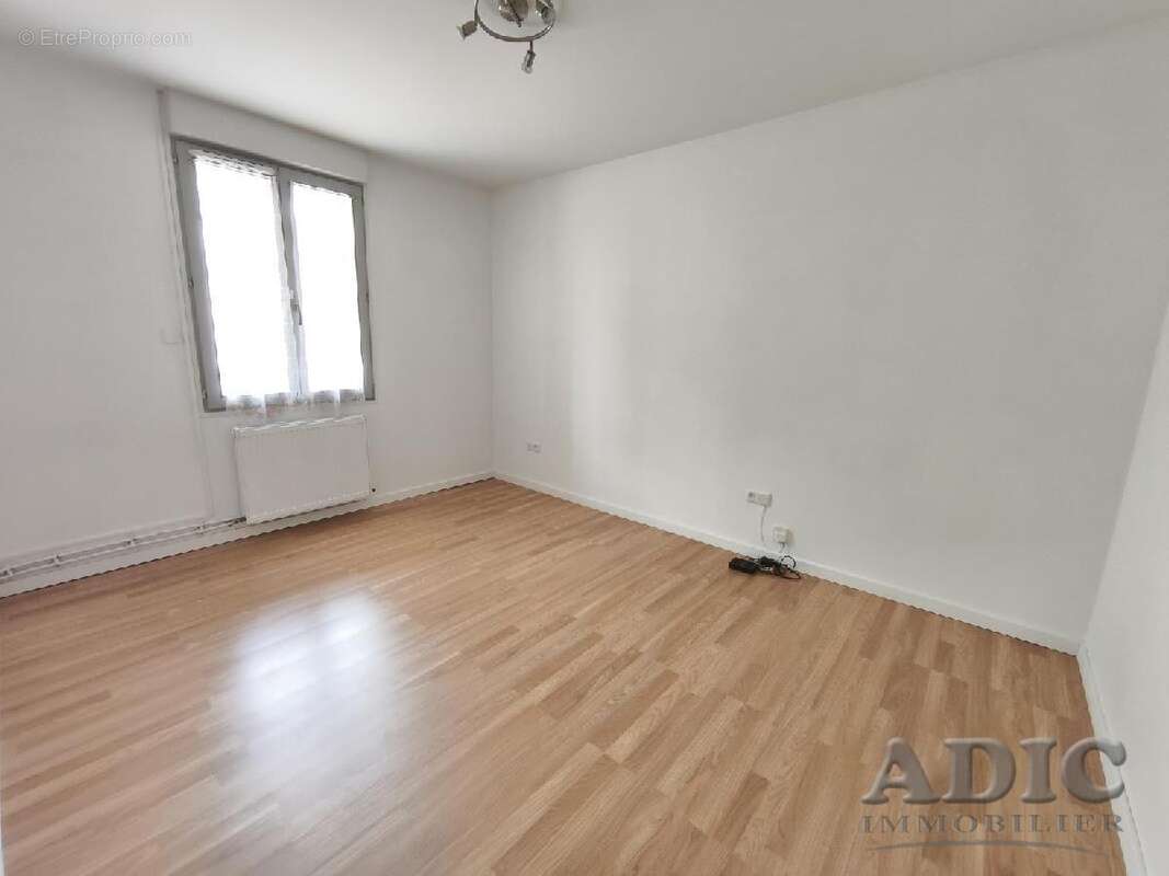 Appartement 55 m² à Moussy-Le-Neuf  - photo 5