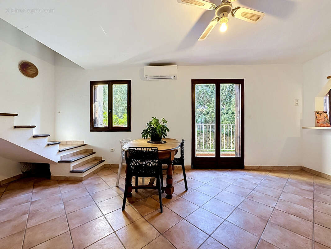 Appartement à SARI-SOLENZARA