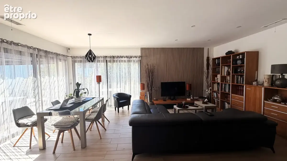 Maison moderne plain-pied 134 m2, 4 chambres, piscine, garage, DPE A sur parcelle de 805 m2 - photo 6