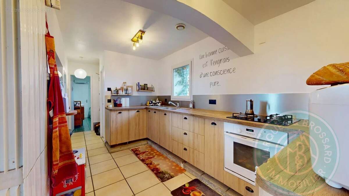 Maison à LEMBEYE