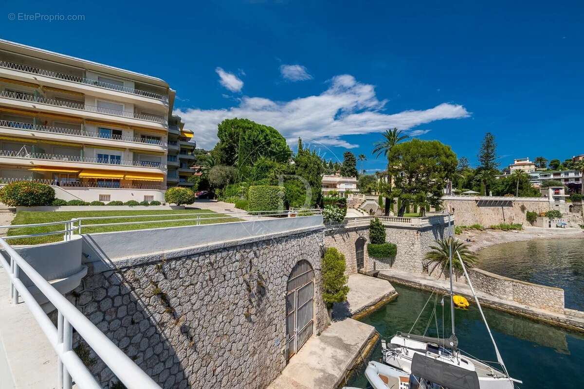 Appartement à VILLEFRANCHE-SUR-MER