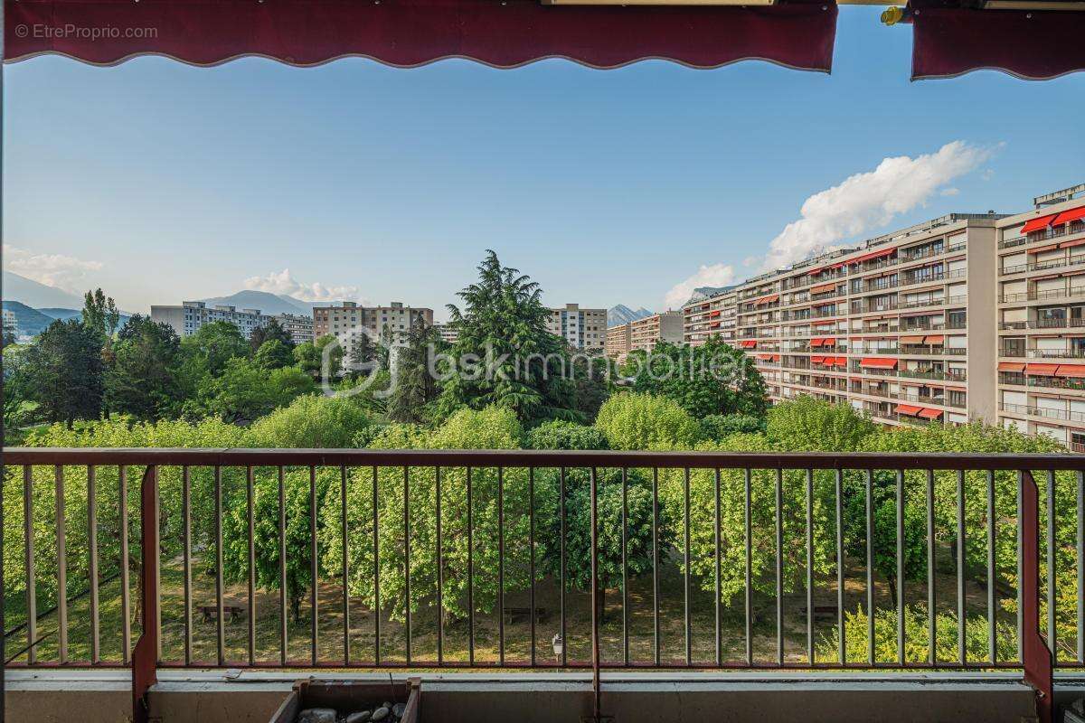 Appartement à ECHIROLLES