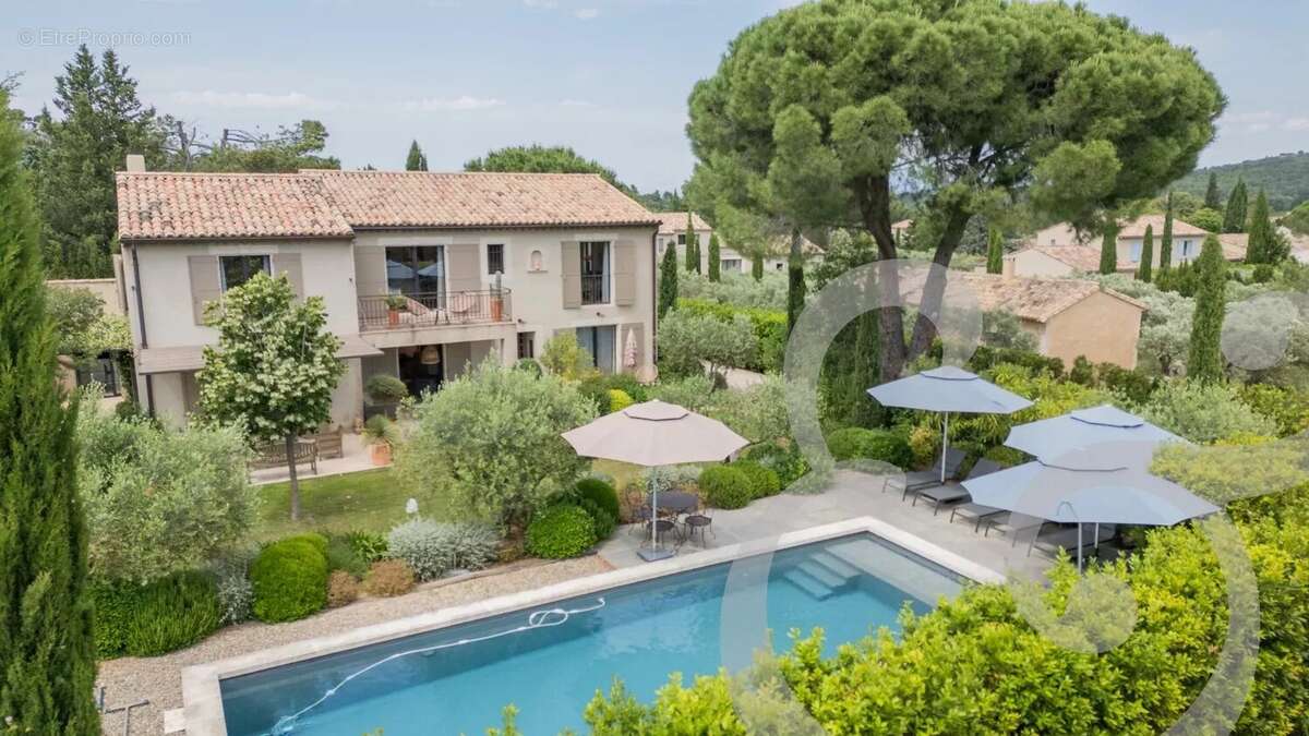 Maison à EYGALIERES