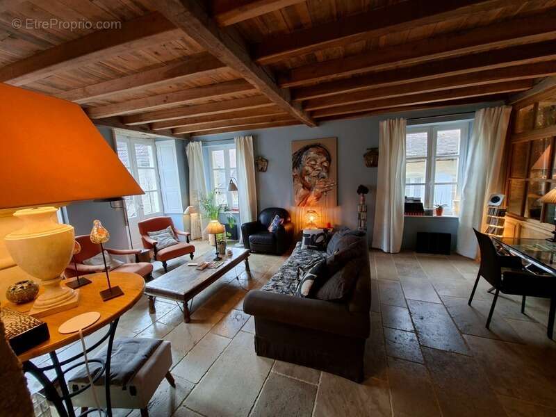 Maison de village en pierre - avec piscine - une annexe- au Bugue(24) - photo 21