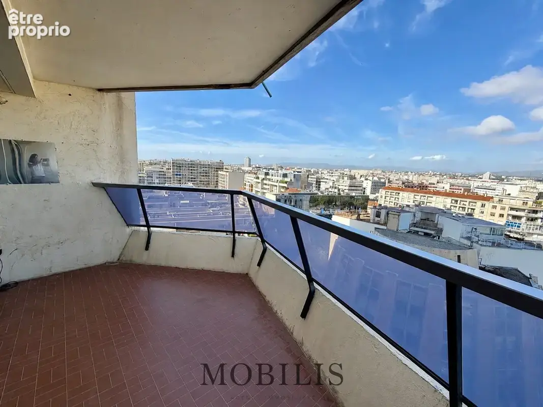 Appartement à MARSEILLE-8E
