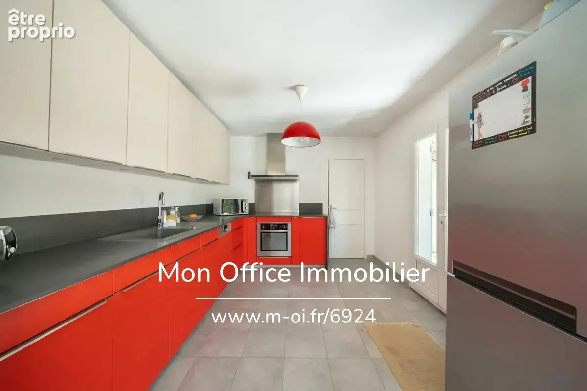 Référence : 6924-YAN. - Maison 4 pièces + studio + garage - photo 8