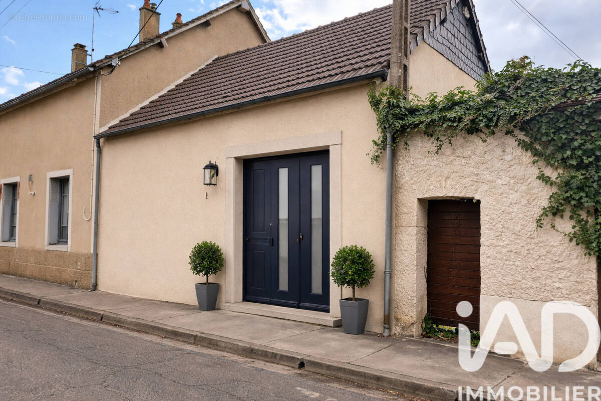 Photo 1 - Maison à GALLARDON