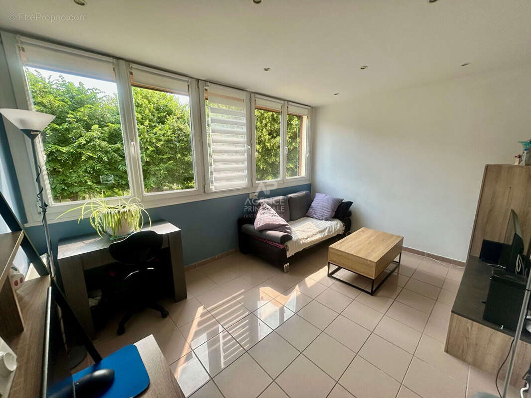 Appartement à CARRIERES-SOUS-POISSY