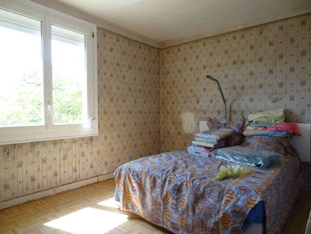 Maison à SAINT-NICOLAS-DU-PELEM