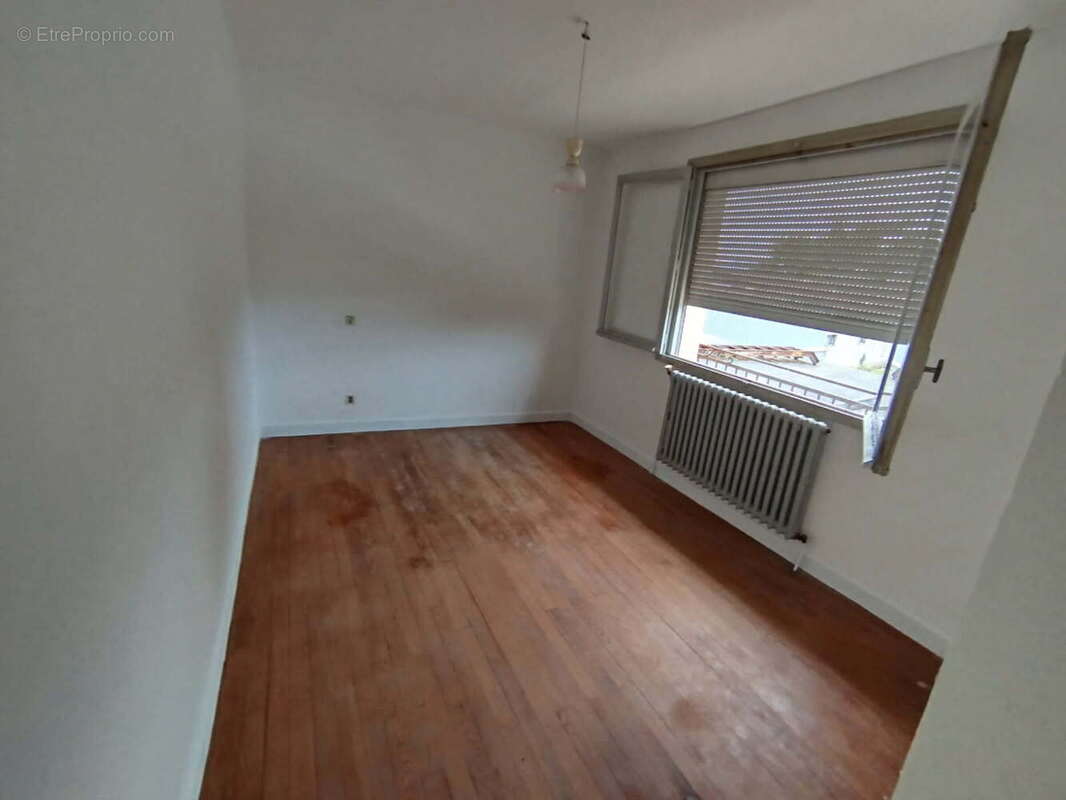 Maison à ESTANCARBON