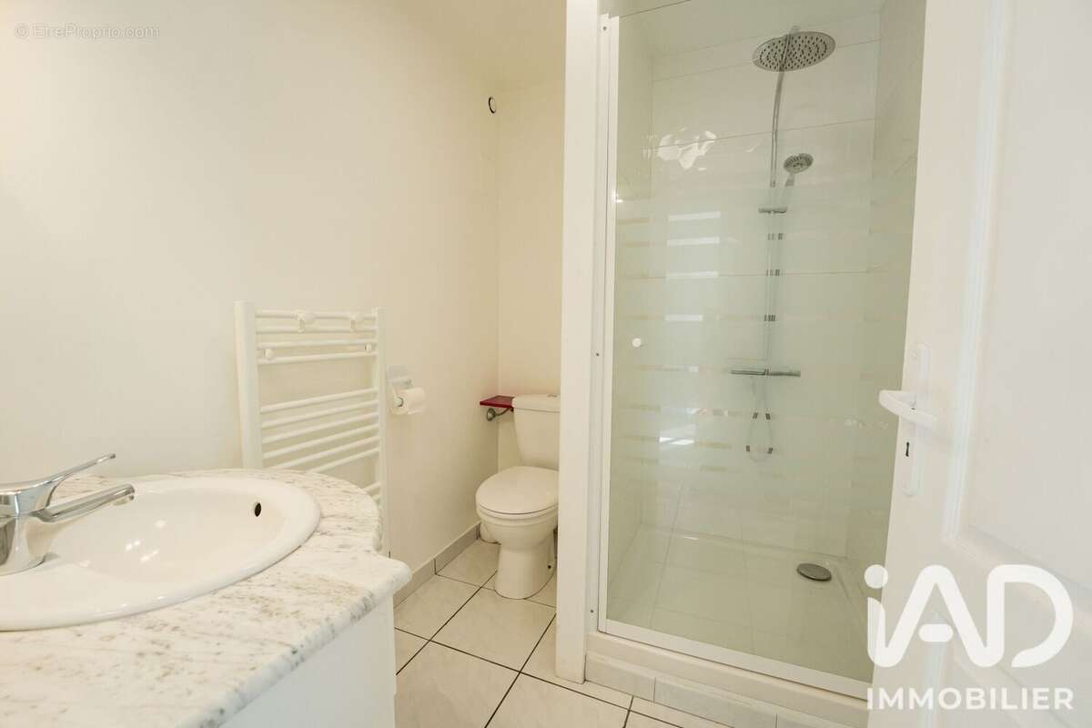 Maison 280 m² à Doue-La-Fontaine  - photo 7