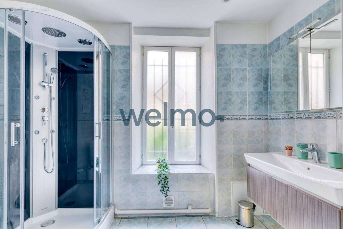 Appartement à LYON-7E