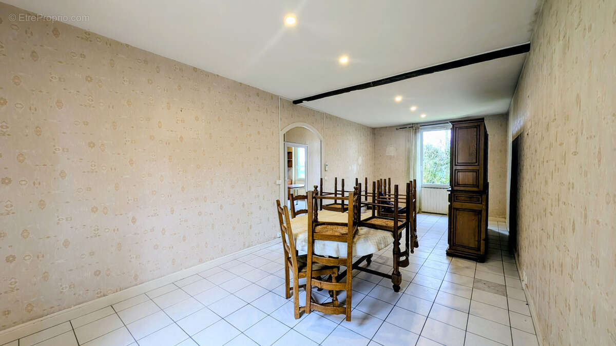 Maison à PONT-D'AIN