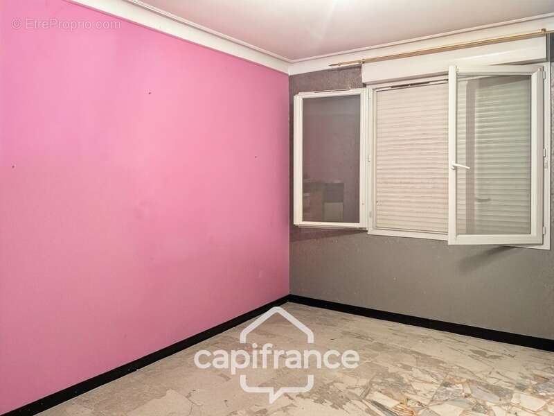 Maison à FONTCOUVERTE