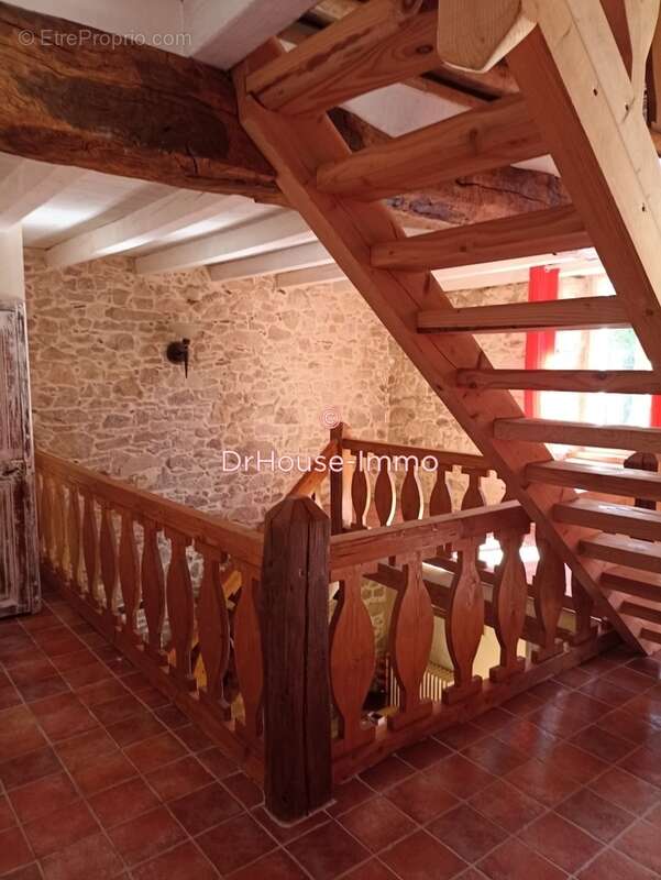 Maison à LES MARTYS