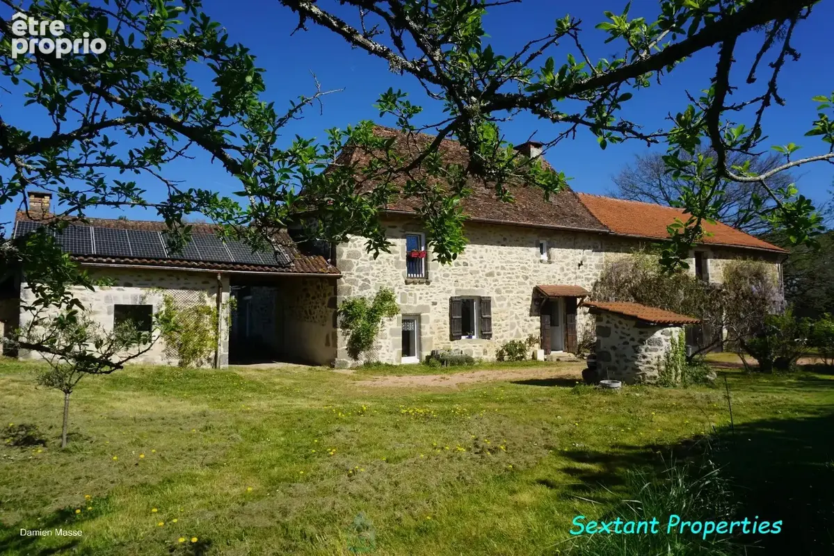 Maison à SAINT-SAUD-LACOUSSIERE