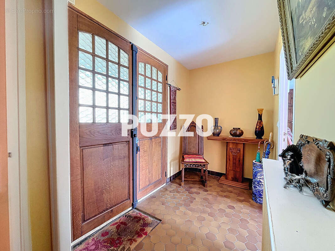 Maison à AGON-COUTAINVILLE