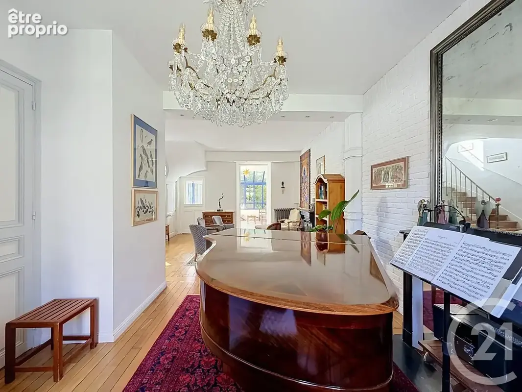 Maison 10 pièces 227 m² à vendre à Fontainebleau (77300) - photo 8
