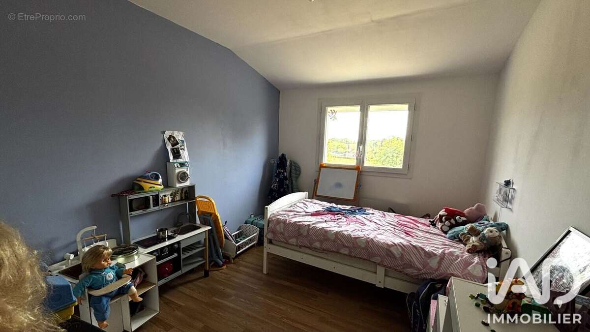 Maison 130 m² à Tavernay  - photo 4