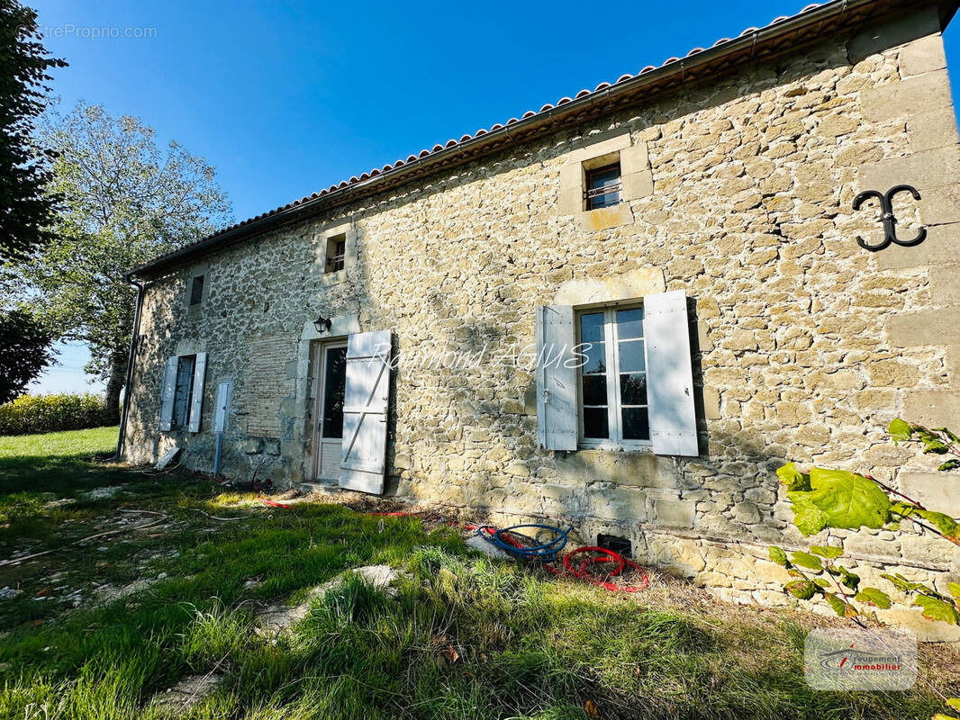 Maison à EYMET