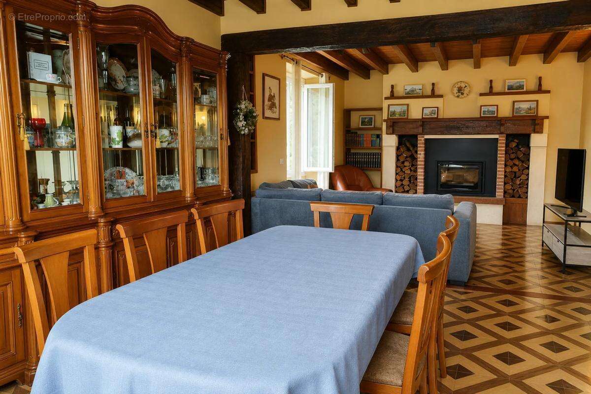 Maison rénovée 6 pièces avec revenus annexes - photo 16