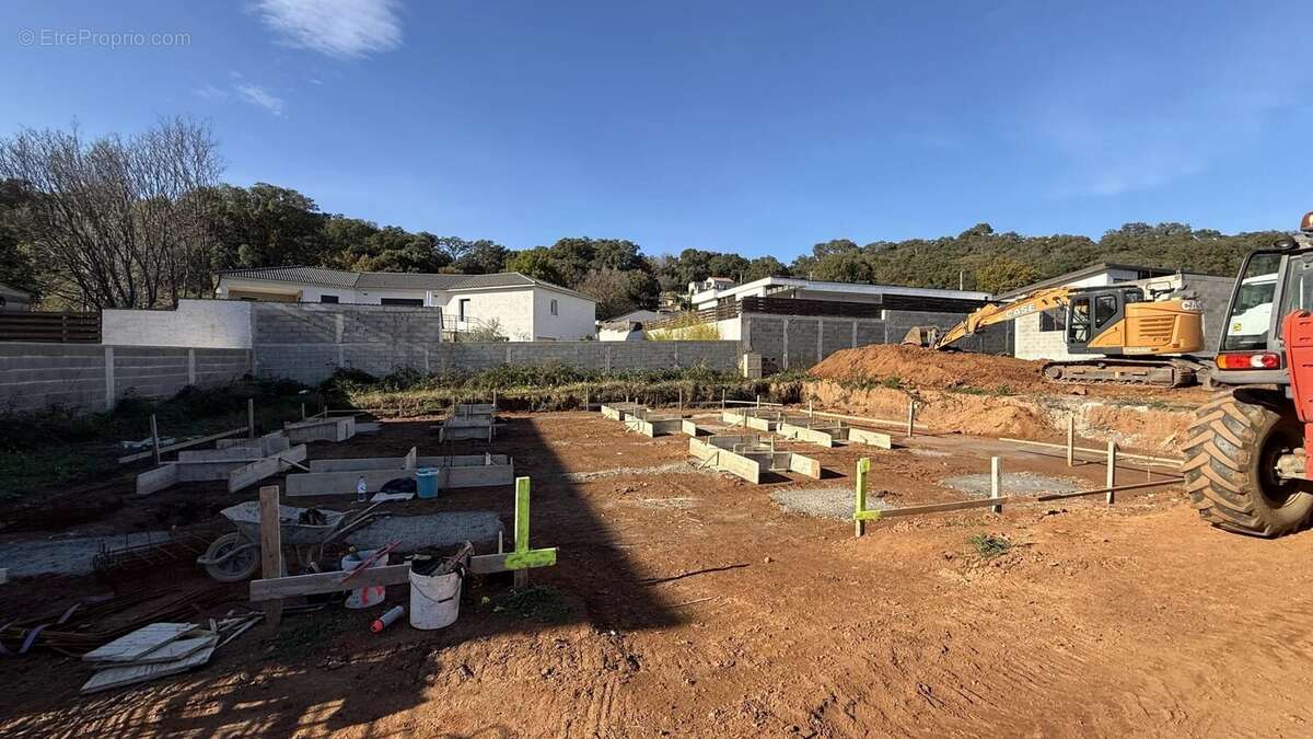 Maison à SANTA-LUCIA-DI-MORIANI